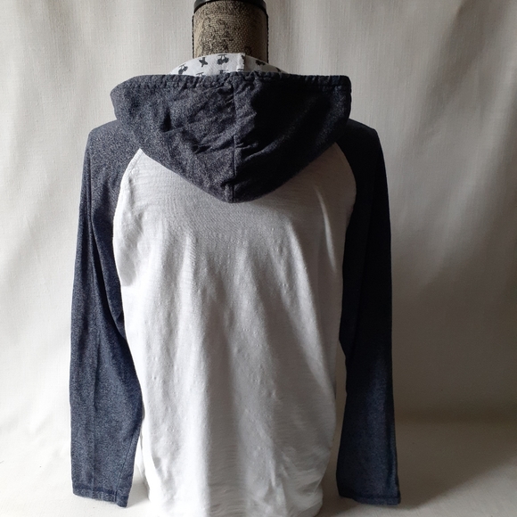 Free Planet women's gray/white pullover hoodie size M - Picture 6 of 11